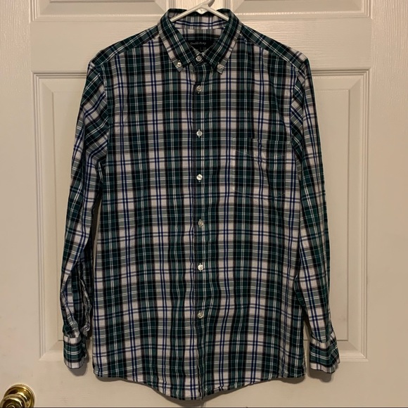 Bundle of 2 Men’s Button Down Collared Shirts Size Medium - Picture 8 of 10